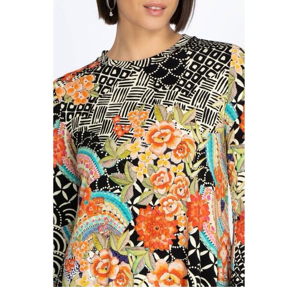 Johnny Was Janie Top Size S Black FLoral Favorite Long Sleeve Crew Swing Tee - Picture 2 of 13